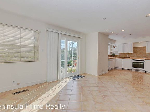 5th image of 4031-4033 Fair Oaks Ave #4033-A