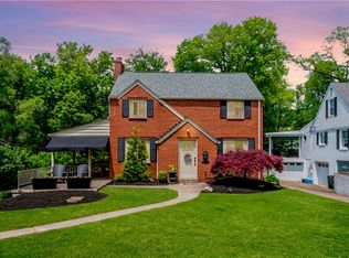 4624 Rolling Hills Rd, Pittsburgh, PA 15236