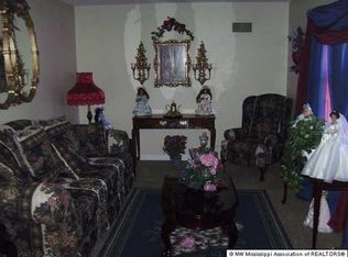 3433 Swanson St, Memphis, TN 38118