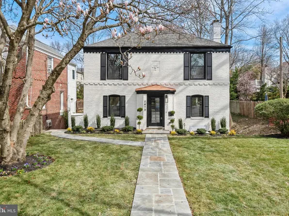 5479 30th St NW, Washington, DC 20015