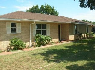 7827 Burkburnett Rd, Wichita Falls, TX 76305