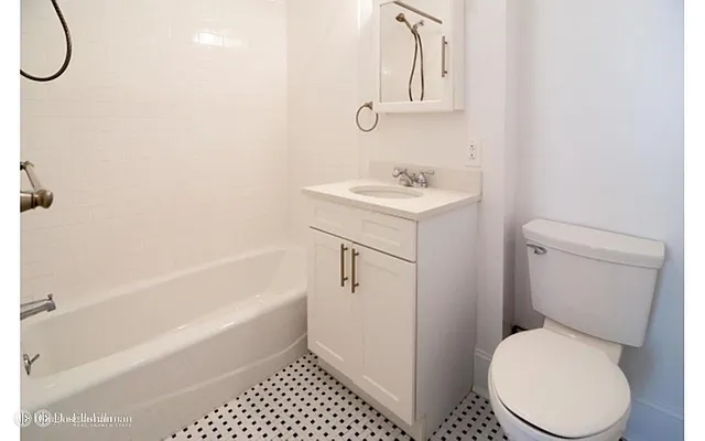 Rented by Douglas Elliman | media 11