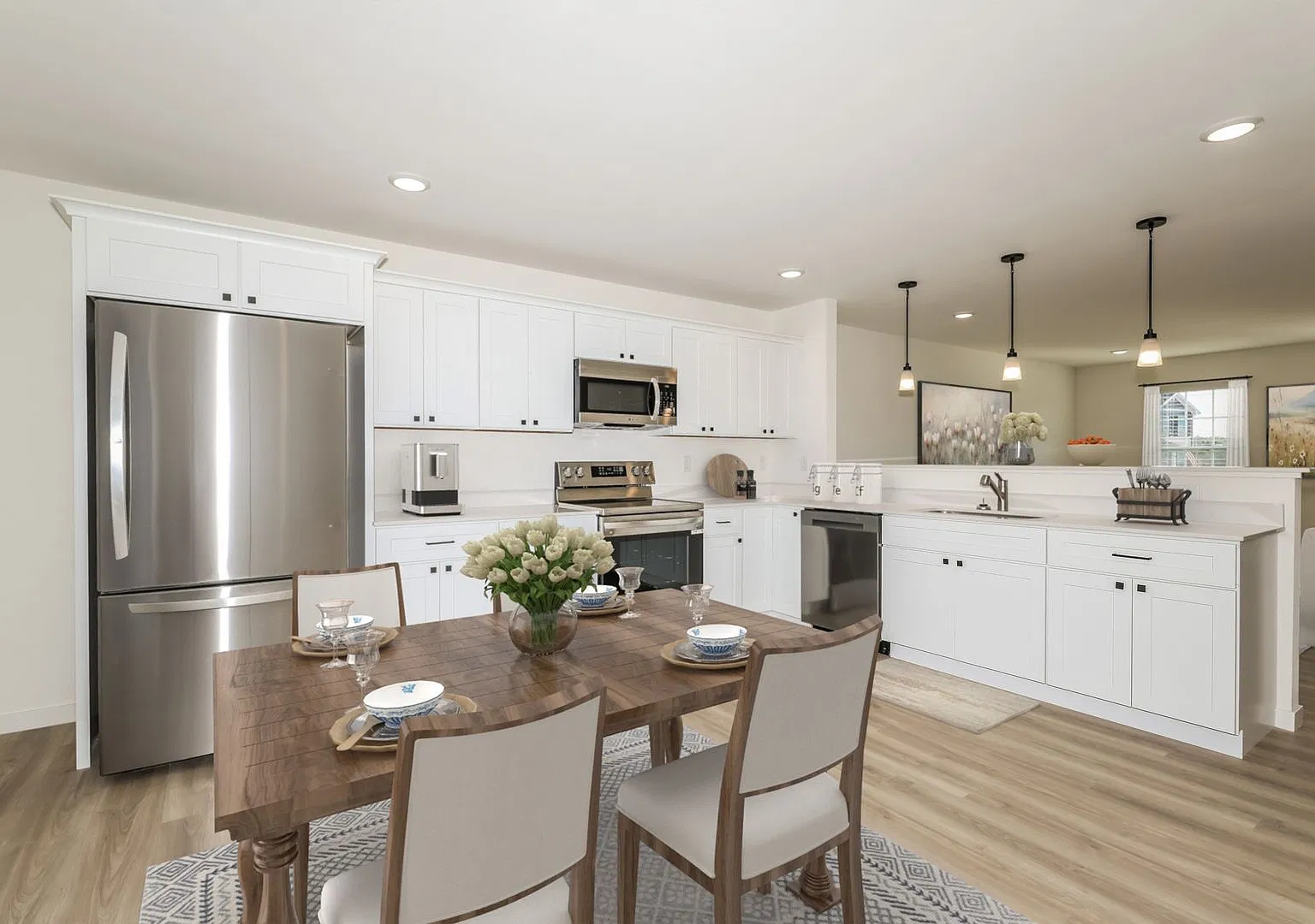 1 Month FREE Rent! Applied to Your First Full Month. Terms & Conditions Apply. — Photo 2