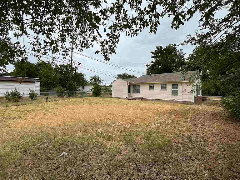 4300 McCutchen Ave — Photo 28