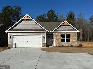 118 Allan Green Dr, Gray, GA 31032