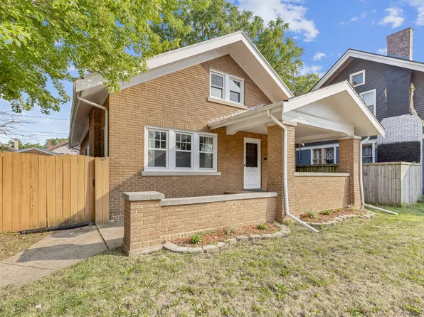 510 Auburn St, Rockford, IL 61103