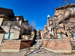 10 Cox Blvd #26, Markham, ON L3R 4G2