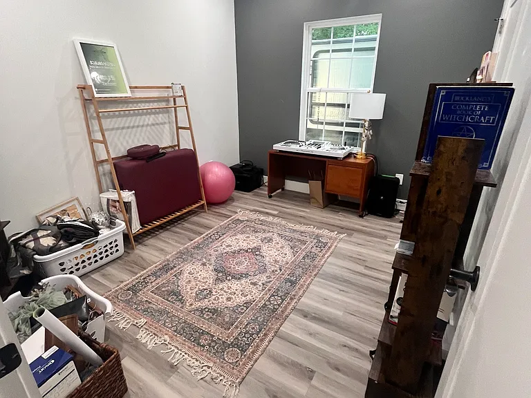 524 Asbury Dr — Photo 10
