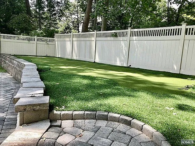 43 Mountain View Rd — Photo 10