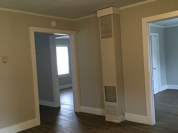 2nd image of 4214 Grier St