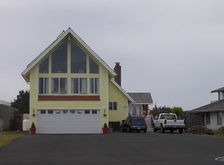 679 Ocean Shores Blvd SW, Ocean Shores, WA 98569