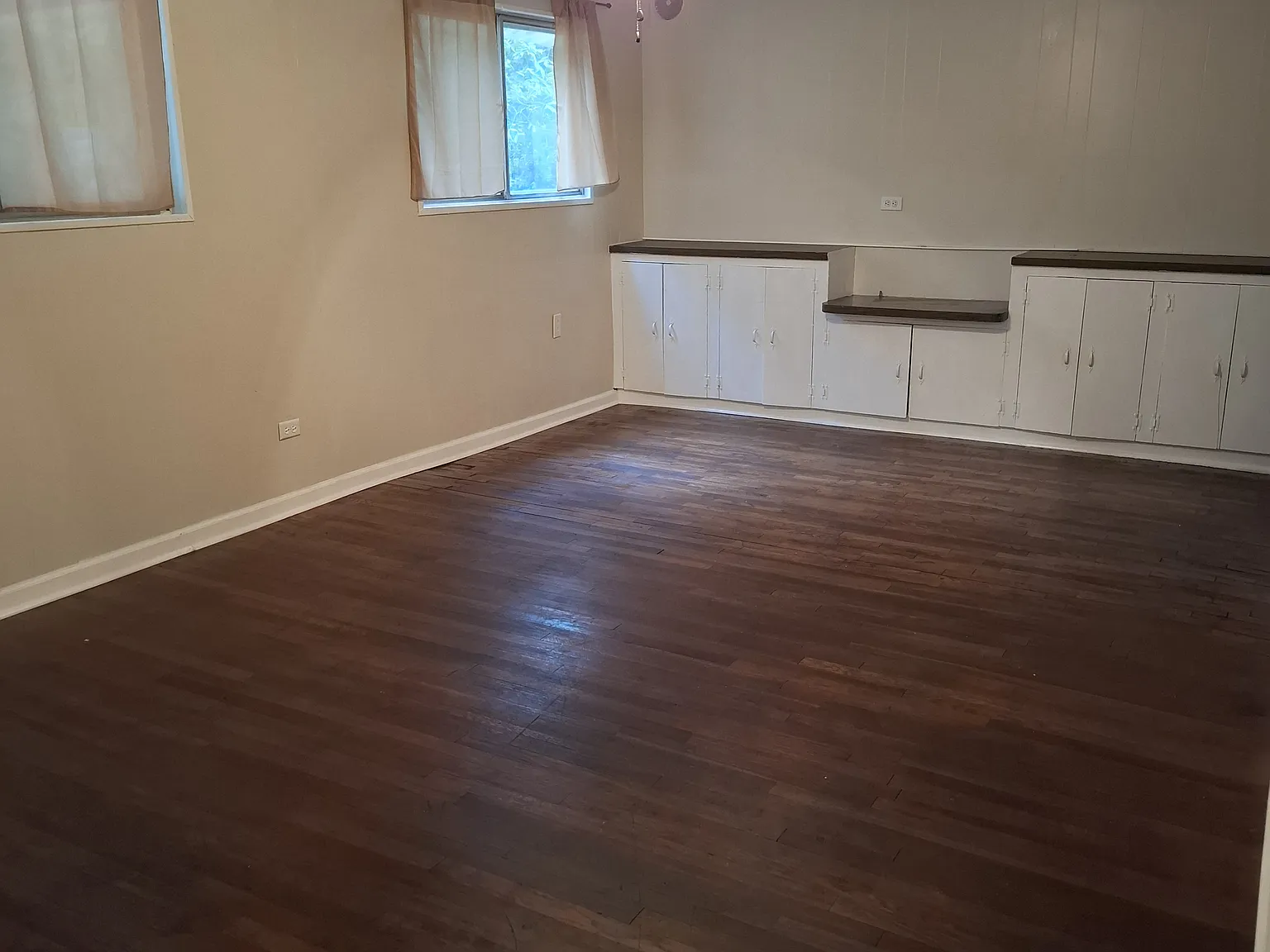3 bed, 1500 sqft, $1,150 — Photo 3