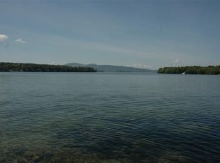 74 Keewaydin Rd, Wolfeboro, NH 03894