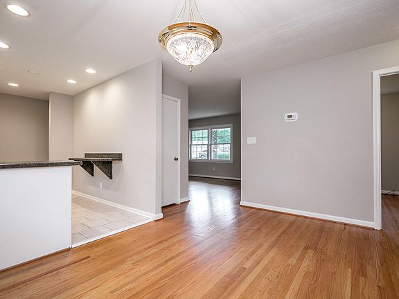 4th image of 9538 Janna Dr