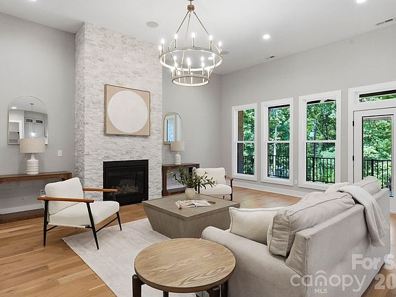 2nd image of 4028 Spindrift Cove Dr
