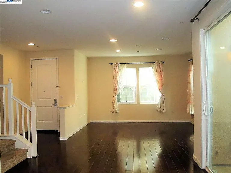 3323 Vittoria Loop — Photo 15