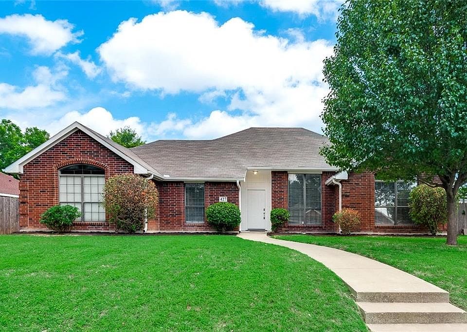 1st image of 427 Morning Dove Dr
