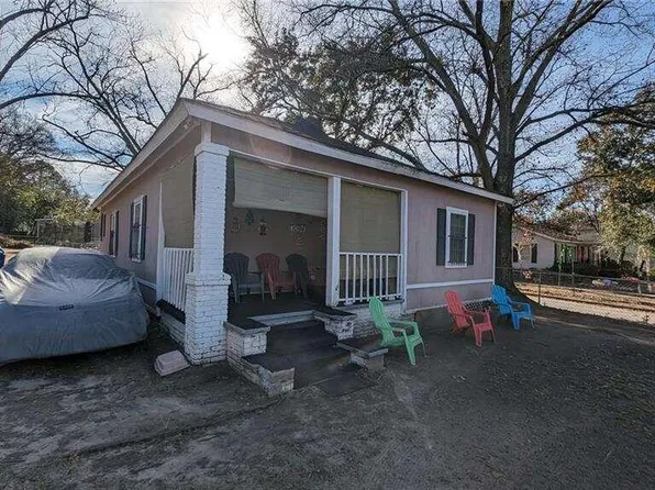 1094 Triple Hill Dr, Macon, GA 31206