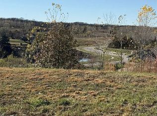 4633 SW Shenandoah Ct, Topeka, KS 66610