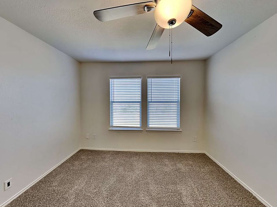 1st image of 22102 Westerpine Ln #1