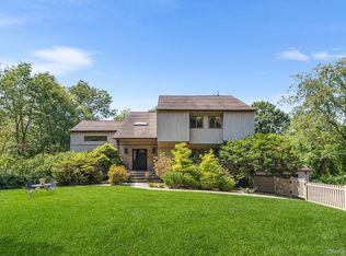 119 Watch Hill Rd, Cortlandt Manor, NY 10567