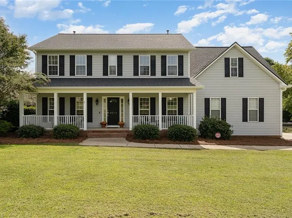 8211 Caffey Dr, Colfax, NC 27235