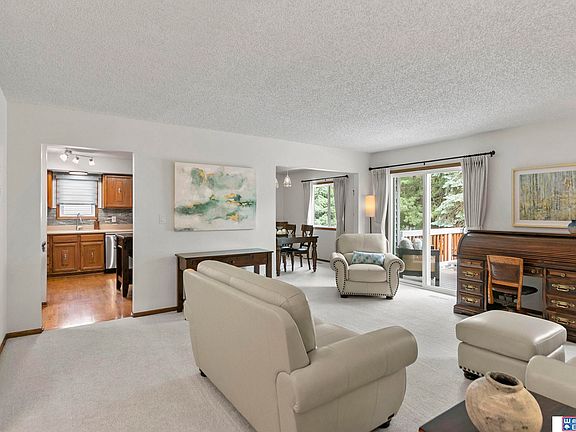 5th image of 6111 Fleetwood Dr