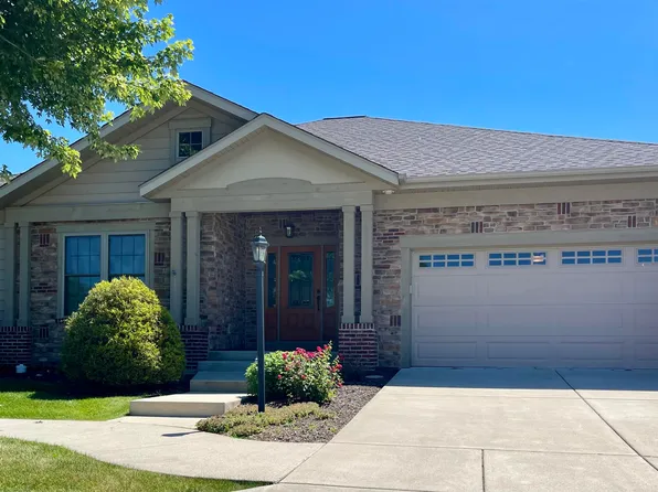 3710 Bridgewater Dr, Valparaiso, IN 46383