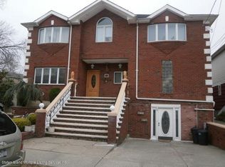 52 Markham Pl #2, Staten Island, NY 10314