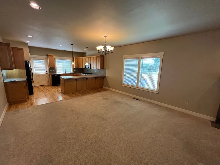 61416 Elder Ridge St — Photo 9