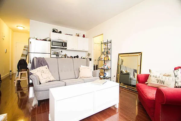 Rented by Nooklyn NYC LLC | media 30