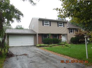 18351 Aberdeen St, Homewood, IL 60430