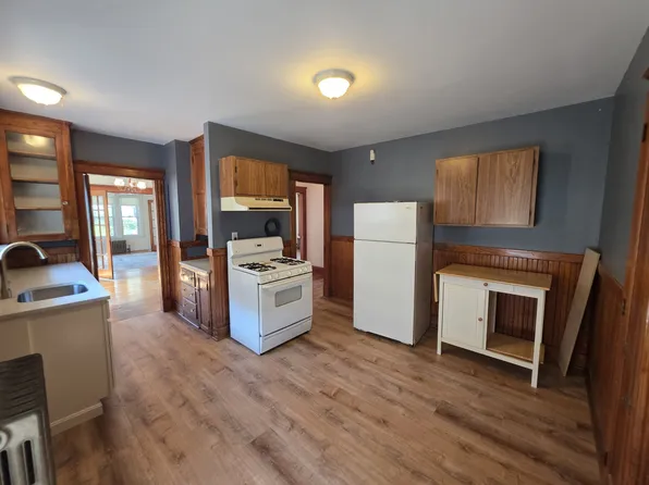 431 Eastern Ave Floor 2, Lynn, MA 01902