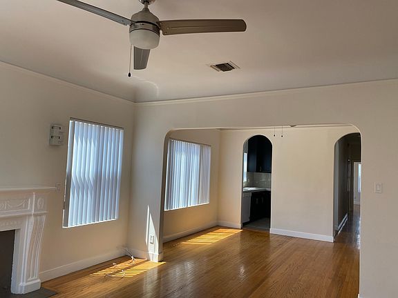 5th image of 1147 1/2 Gordon St