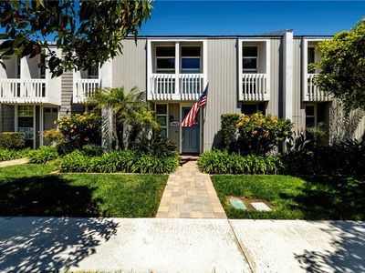 16422 Harbour Ln #17, Huntington Beach, CA, 92649