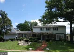 3549 Meadowlark Dr, Huntingdon Valley, PA 19006