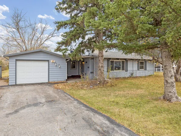 3785 Dawn Ln, Rapid City, SD 57703