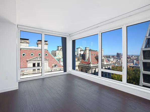 400 West 113th Street image 1 of 20