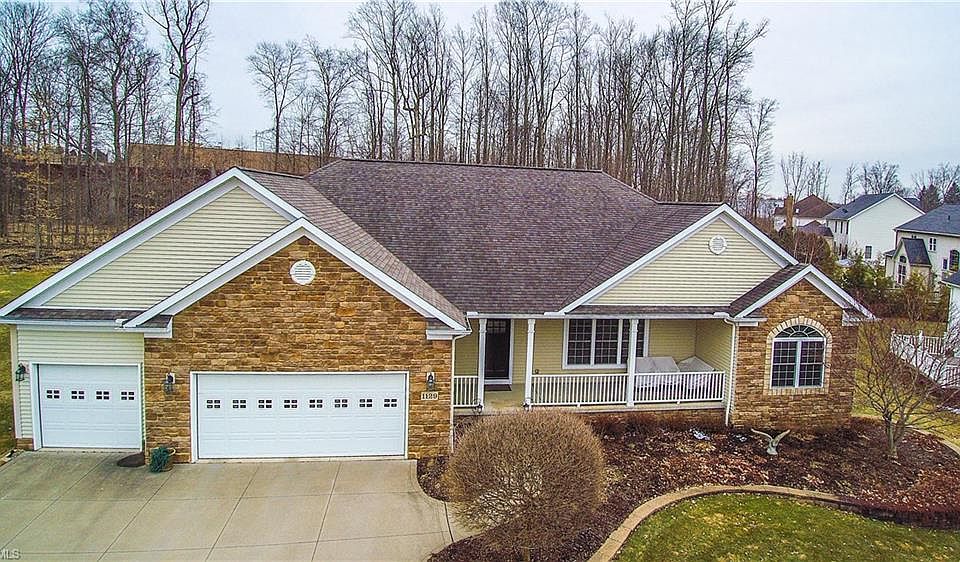 1st image of 1129 River Run Dr