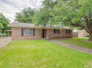 1406 Hummingbird Dr, Hillsboro, TX 76645