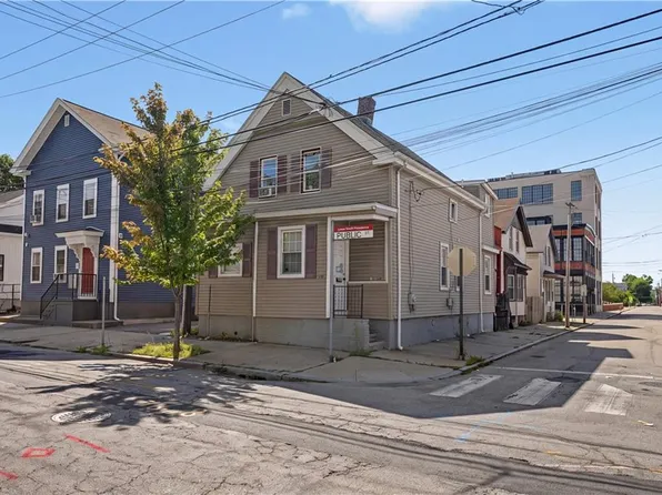 448 Public St, Providence, RI 02907