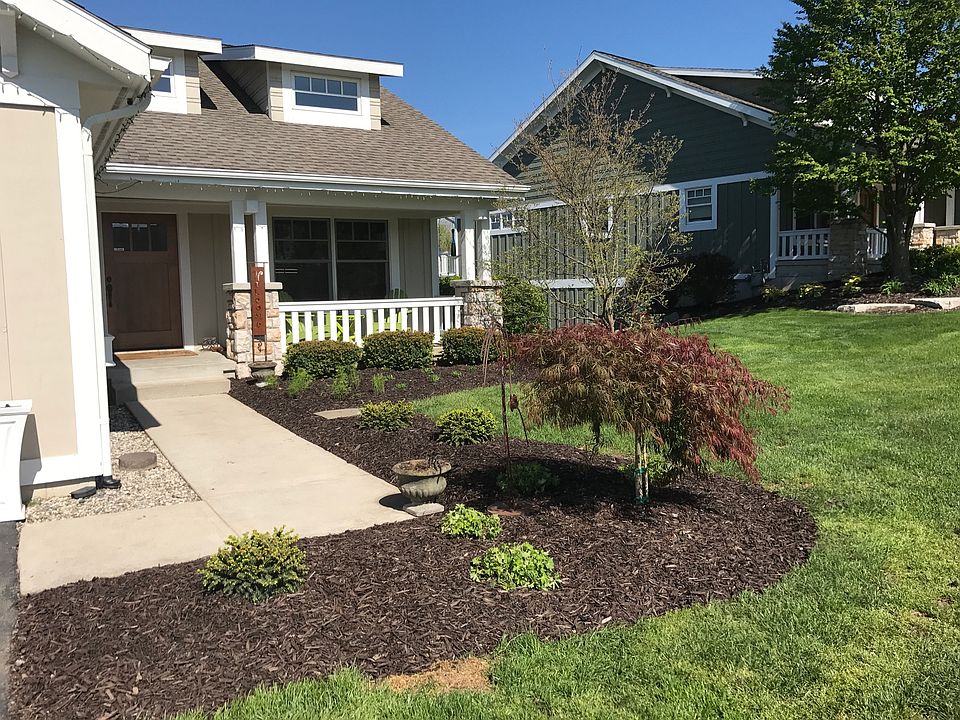 1st image of 1985 Talamore Ct SE