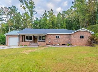 104 Veterans Dr, Dallas, GA 30132