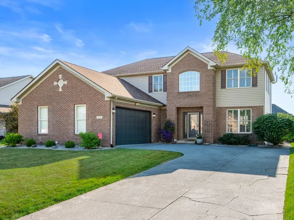 204 S Buckingham Rd, Yorktown, IN 47396