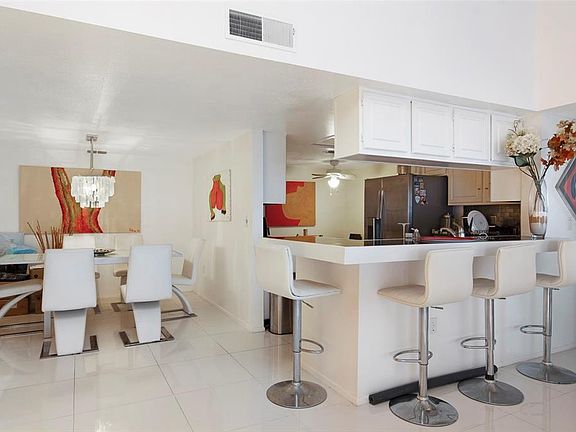 5th image of 2593 COUNTRYSIDE BOULEVARD #7313