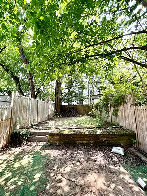 Rented by Pear NYC LLC | media 1