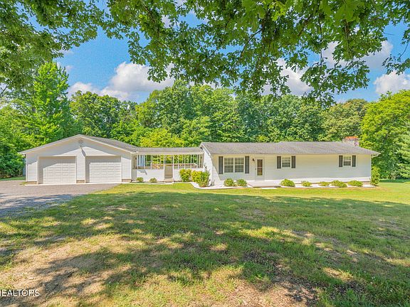 2nd image of 8107 Conner Rd