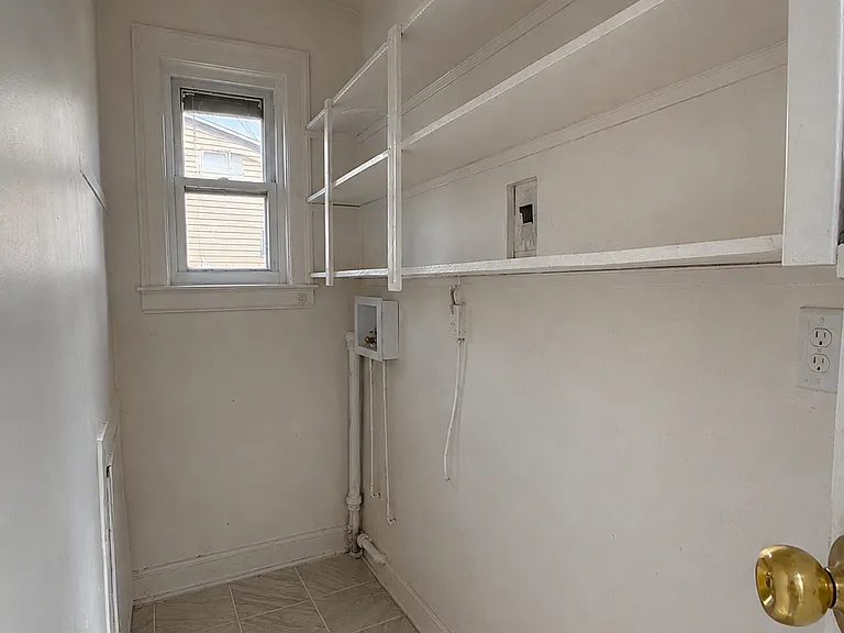 192 Shephard Ave #2 — Photo 11
