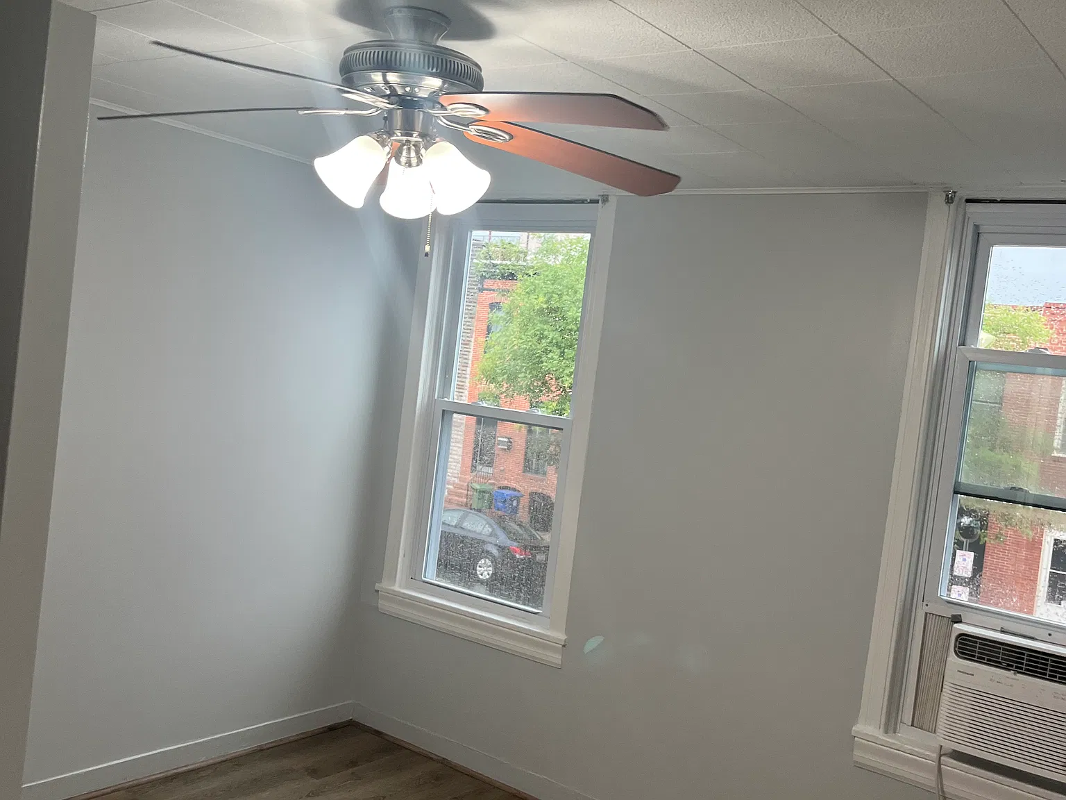 2535 Fleet St — Photo 3
