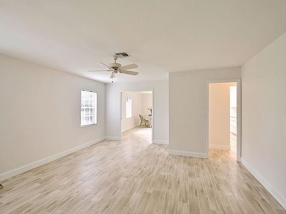 3rd image of 1898 34th Ave